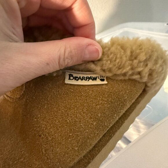 Bear Paw Slippers - tan, lightly used. Very warm! - Picture 3 of 10